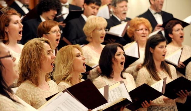 Zadar, 050510.
U svecanoj dvorani Zadarskog sveucilista odrzan je koncert mjesovitog pjevackog zbora Petar Zoranic.
Foto : Andrija Lucic / cropix