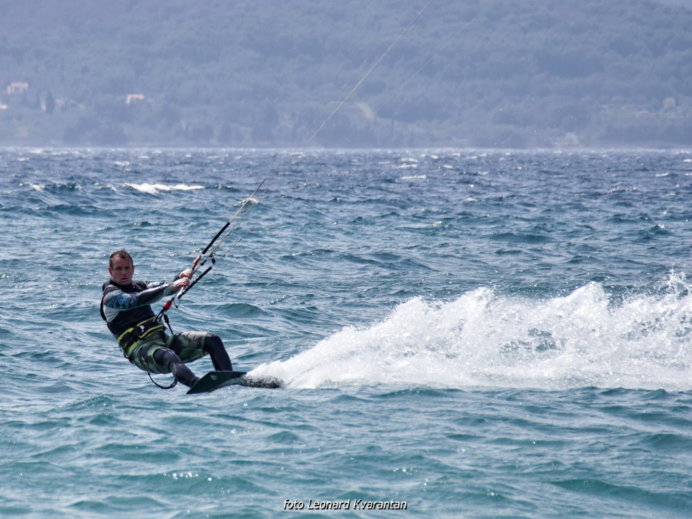 Surferi i kiteri guštali u južini na Boriku Surferi i kiteri guštali u južini na Boriku