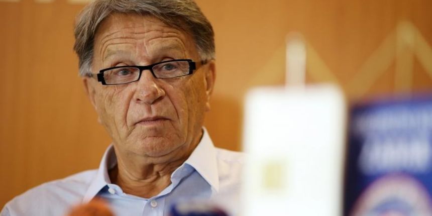 04.09.2014., Zadar – Press konferencija – Miroslav Ciro Blazevic – nakon sto je izabran za trenera NK Zadar. Photo: Filip Brala/PIXSELL 04.09.2014., Zadar – Press konferencija – Miroslav Ciro Blazevic – nakon sto je izabran za trenera NK Zadar. Photo: Filip Brala/PIXSELL