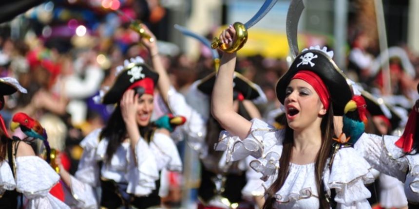 Gusarice, gusari, pirati Gusarice, gusari, pirati