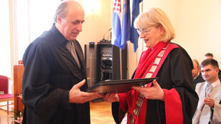 Korado Korlević i Dijana Vican. Svečana dodjela priznanja na Sveučilištu u Zadru