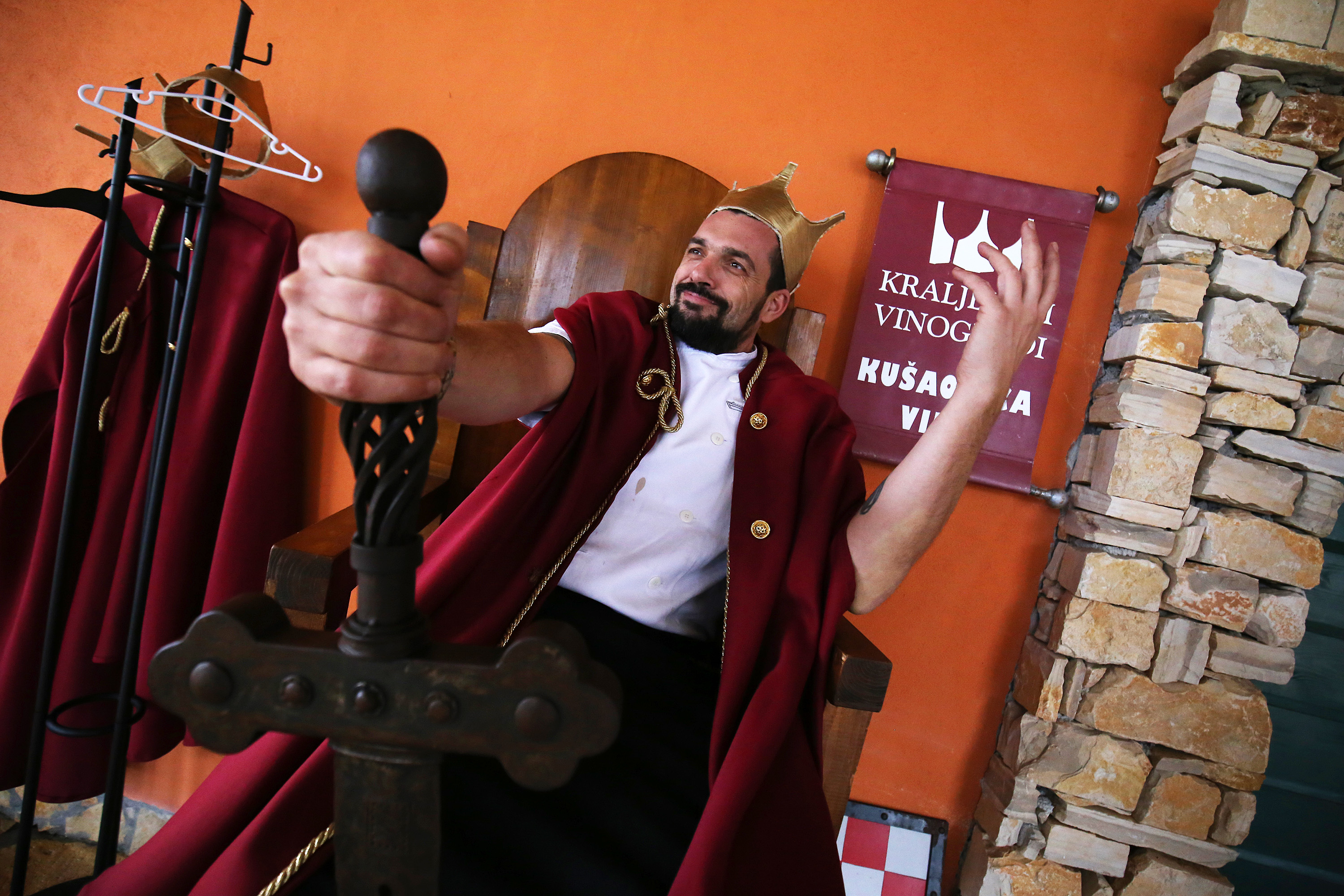 Posjet Solani Nin i Kraljevskim vinogradima u Petrčanima