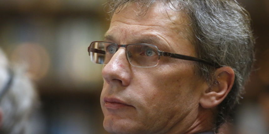 Zagreb, 110113.
Trg burze.
Okrugla dvorana Hrvatske narodne banke.
Odrzana je konferencija pod nazivom Izravna inozemna ulaganja – pokretac ekonomskog rasta i razvoja.
Konferenciju je otvorio guverener HNB-a Boris Vujcic.
Na fotografiji: guverner HNB-a Bo Zagreb, 110113.
Trg burze.
Okrugla dvorana Hrvatske narodne banke.
Odrzana je konferencija pod nazivom Izravna inozemna ulaganja – pokretac ekonomskog rasta i razvoja.
Konferenciju je otvorio guverener HNB-a Boris Vujcic.
Na fotografiji: guverner HNB-a Bo