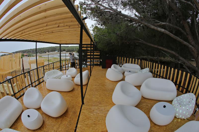 Pag, Zrce – Klub Kalypso na popularnoj plazi Zrce sezonu 2014. docekuje u novom ruhu. Photo: Filip Brala/PIXSELL