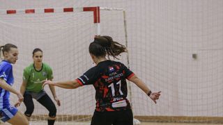Futsal Super chicks – MC PLUS 2:5 Futsal Super chicks – MC PLUS 2:5