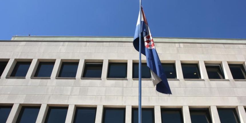 Zadar – Zgrada porezne uprave u Zadru. Photo: Zeljko Mrsic/PIXSELL Autor  Zeljko Mrsic/PIXSELL Ključne riječi  zgrada, KK Zadar, Porezna uprava