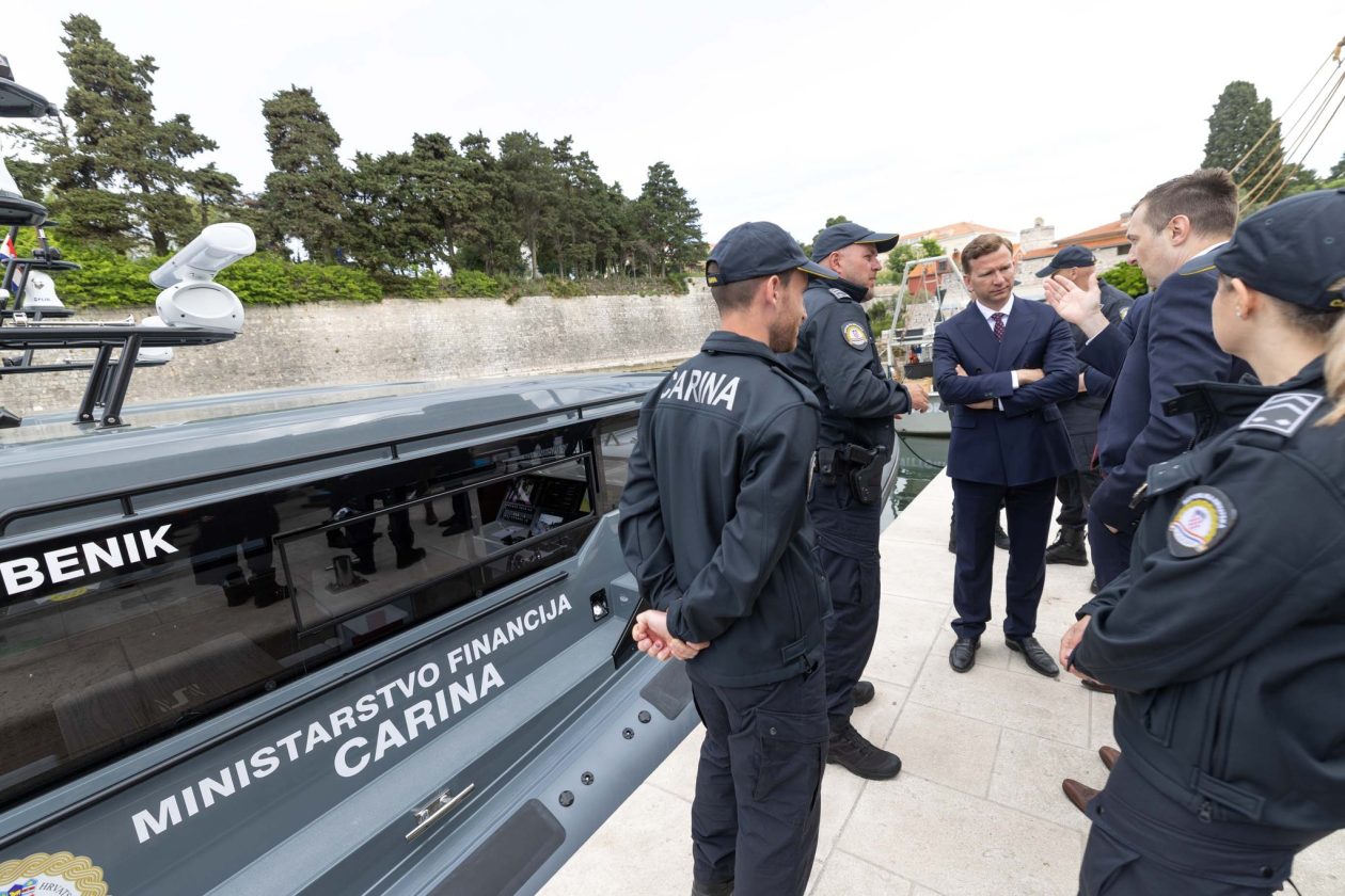 Novo patrolno plovilo luka foša