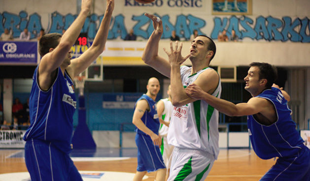 KK Borik Puntamika – KK Alkar