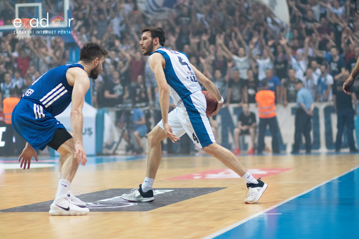 Polufinale doigravanja HT Premijer lige, 1. utakmica: KK Zadar – KK Cibona 89-78