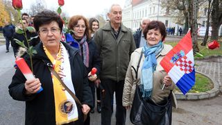 Kolona Sjećanja u Vukovaru 18. studenog 2017. Kolona Sjećanja u Vukovaru 18. studenog 2017.