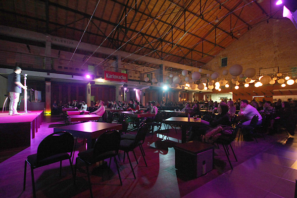 ‘Panč’ festival – prva večer (foto:Saša Čuka) ‘Panč’ festival – prva večer (foto:Saša Čuka)