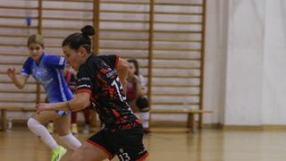 Futsal Super chicks – MC PLUS 2:5 Futsal Super chicks – MC PLUS 2:5