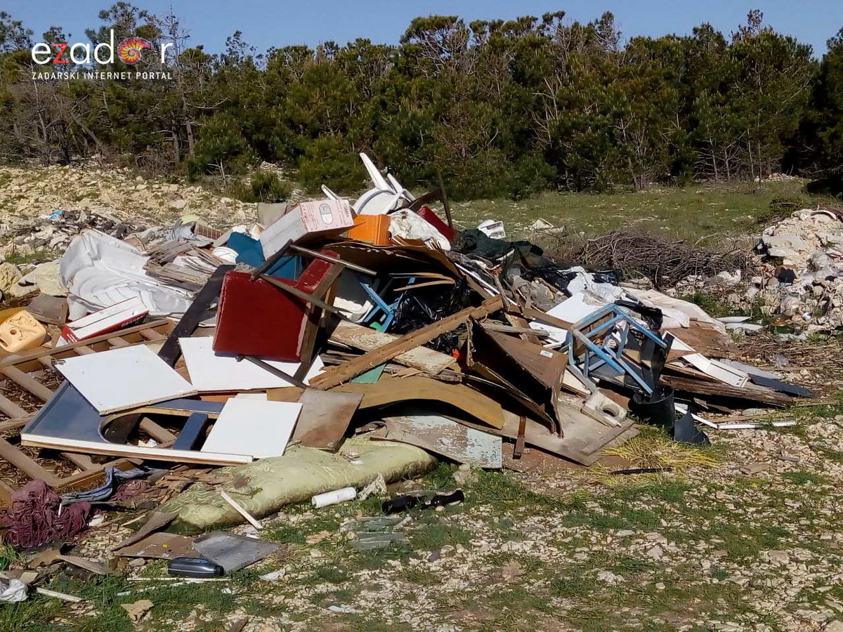 Ekološka akcija “Zelena čistka” u Ražancu Ekološka akcija “Zelena čistka” u Ražancu