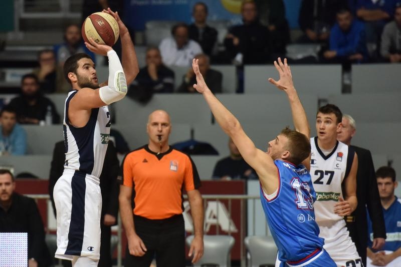 8. kolo ABA Lige, KK Zadar – KK Igokea Aleksandrovac 83-90. Photo: Dino Stanin/PIXSELL 8. kolo ABA Lige, KK Zadar – KK Igokea Aleksandrovac 83-90. Photo: Dino Stanin/PIXSELL