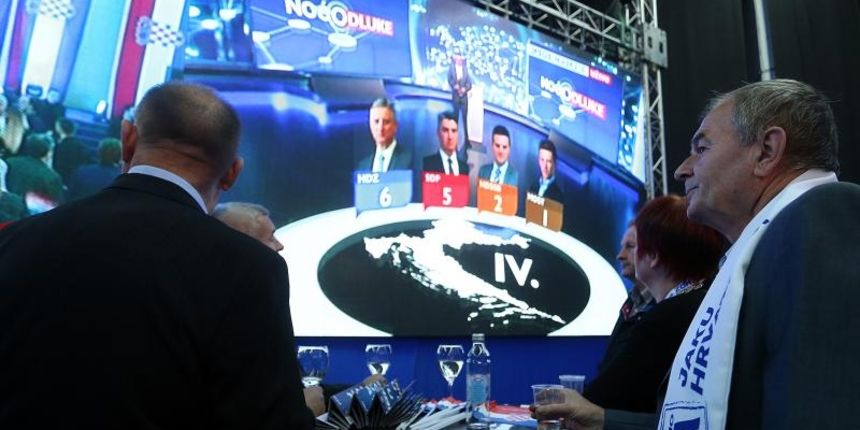 Zagreb – Docek rezultata parlamentarnih izbora u stozeru Hrvatske demokratske zajednice u restoranu Gastro Globus. Photo: Goran Stanzl/PIXSELL Zagreb – Docek rezultata parlamentarnih izbora u stozeru Hrvatske demokratske zajednice u restoranu Gastro Globus. Photo: Goran Stanzl/PIXSELL
