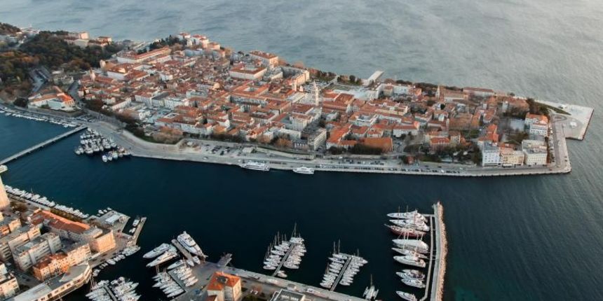 Zadar iz zraka. Poluotok i marina. Foto. Dino Stanin/PIXSELL