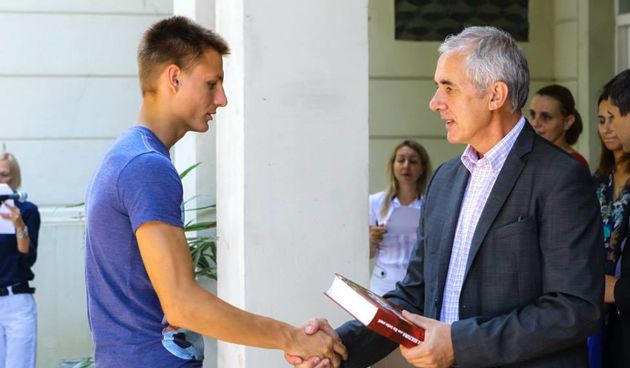 Učenicima priznanja za izniman uspjeh i postignute rezultate, foto: Zadarska županija