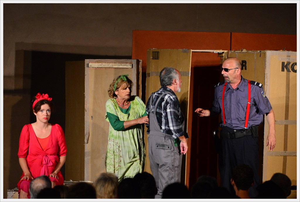 Histrioni: Urnebesna komedija “Ne plaćamo, ne plaćamo!” Histrioni: Urnebesna komedija “Ne plaćamo, ne plaćamo!”