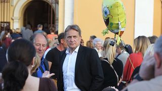 Image 378929 (auto) Image 378929 (auto)