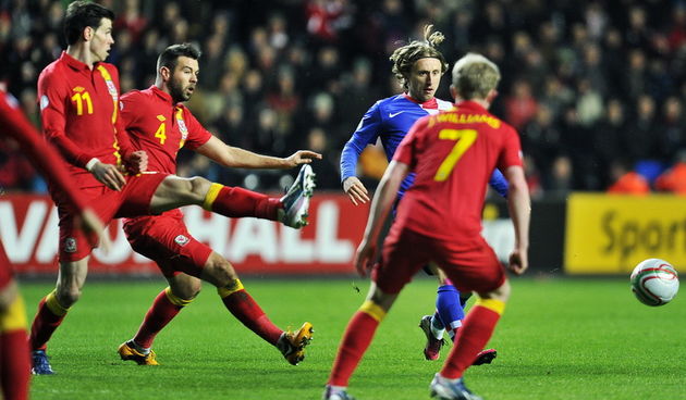 Swansea (Wales), 260313.Stadion Liberty.Kvalifikacijska utakmica za Svjetsko prvenstvo u Brazilu 2014. godine, izmedju reprezentacija Walesa i Hrvatske.Na fotografiji: Luka Modric.Foto: Boris Kovacev / CROPIX