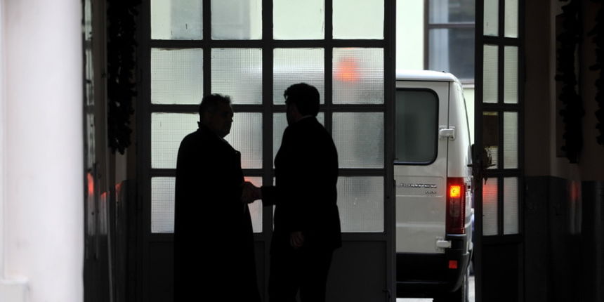 Zagreb, 241210. Zupanijski sud, Zrinjevac. Privodjenje Djordja Vuletica i Darka Dakica, pripadnika takozvane knezijske skupine koji su osumnjiceni za napad na Dusana Miljusa i Josipa Galinca. Na slici: Zupanijski sud u Zagrebu Foto: Marko Miscevic / CROPI