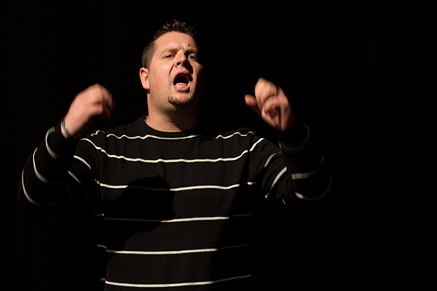 Hrvatsko narodno kazalište Zadar traži nove mlade talente za glumačku radionicu, a mi smo sinoć pratili audiciju na kojoj su se budućoj mentorici, glumici Jasni Ančić, predstavili prvi muški kandidati, foto Leo Banic