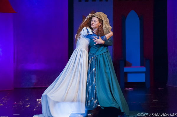HNK Zadar: Bajka.hr Plesne udruge Gesta, Foto: Željko Karavida HNK Zadar: Bajka.hr Plesne udruge Gesta, Foto: Željko Karavida