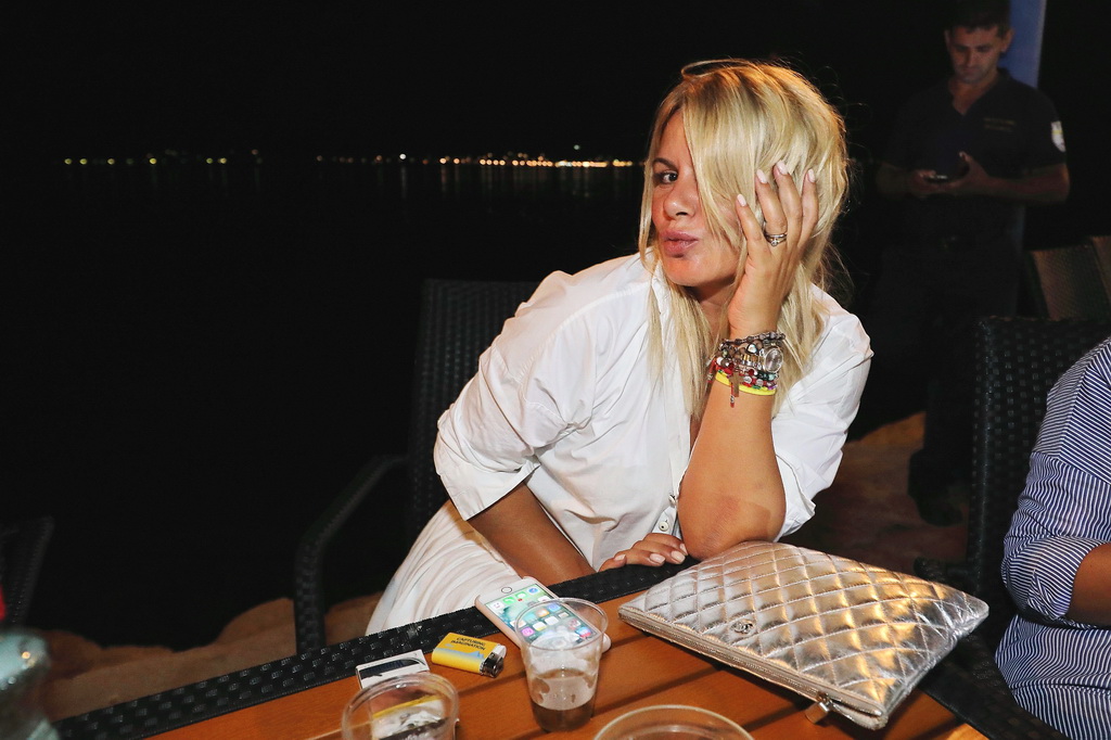 Čudesna Doris Dragović oduševila u Biogradu na Moru Čudesna Doris Dragović oduševila u Biogradu na Moru