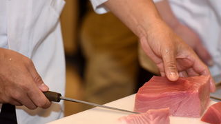 Tuna, Sushi & Wine Festival: Japanski masterchef Nakatsuji održao edukaciju pripreme tradicionalnih japanskih jela Tuna, Sushi & Wine Festival: Japanski masterchef Nakatsuji održao edukaciju pripreme tradicionalnih japanskih jela