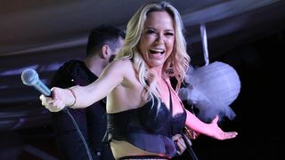 Virske maškare: Maja Šuput zapalila ledenu virsku večer Virske maškare: Maja Šuput zapalila ledenu virsku večer