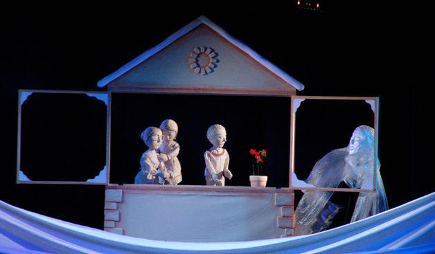 Snjezna kraljica Kazaliste lutaka