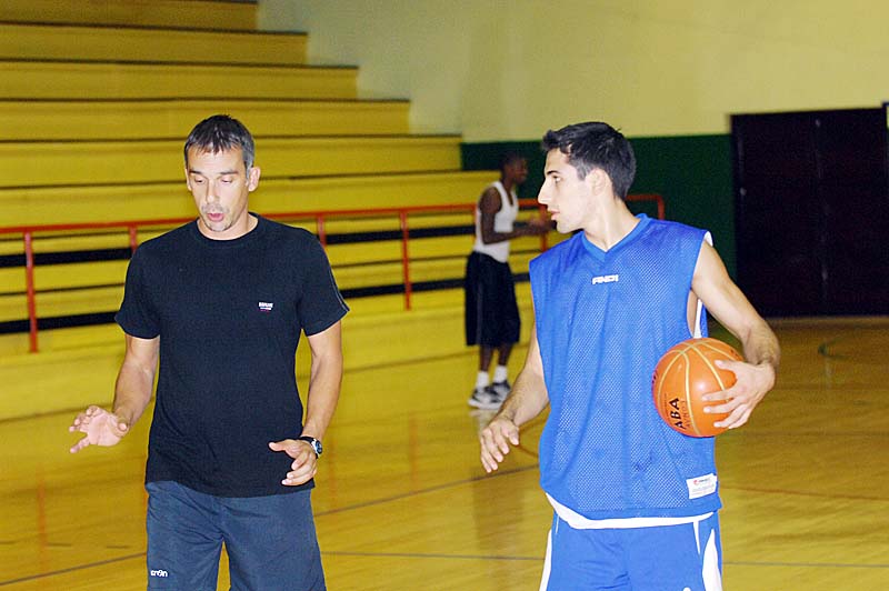 Image 1182991 (auto) Image 1182991 (auto)