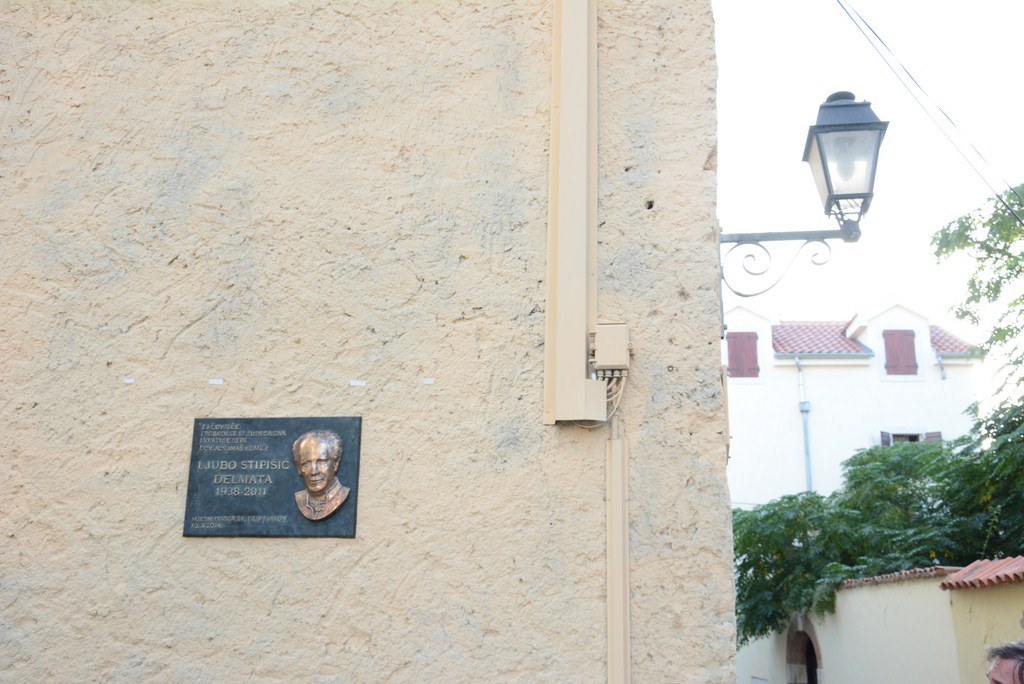 Zaklada Delmata, “Obrisi stvaralaštva i identiteta” Zaklada Delmata, “Obrisi stvaralaštva i identiteta”