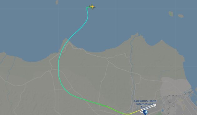 Nakon polijetanja iz Džakarte izgubljen kontakt s Boeingom 737 s 56 putnika