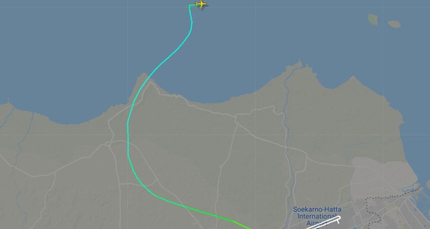 Nakon polijetanja iz Džakarte izgubljen kontakt s Boeingom 737 s 56 putnika