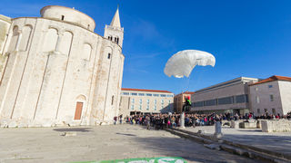 Badnjak 2016: Blagdanski đir po gradu 24. prosinca Badnjak 2016: Blagdanski đir po gradu 24. prosinca