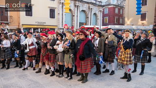 Zadarski karneval 2018: Povorka maškaranih skupina od Gradskih vrata preko Foruma do Narodnog trga Zadarski karneval 2018: Povorka maškaranih skupina od Gradskih vrata preko Foruma do Narodnog trga