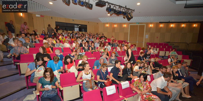 Izložba Mojmira Mihatova i svečano otvorenje 26. SLUK-a Izložba Mojmira Mihatova i svečano otvorenje 26. SLUK-a