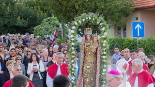 Proslava blagdana Gospe Loretske u Arbanasima