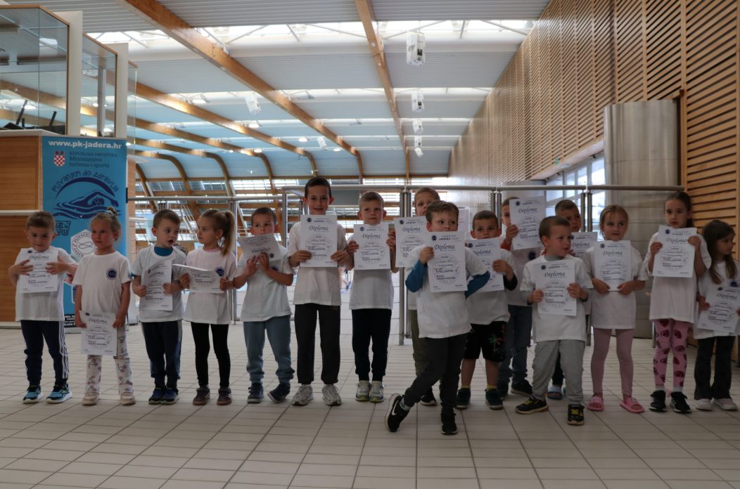 Plivački klub Jadera: 17 ribica spremno za nove plivačke izazove Plivački klub Jadera: 17 ribica spremno za nove plivačke izazove