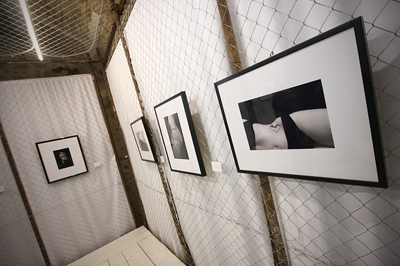 I. biennale hrvatske mlade fotografije u Kneževoj palači I. biennale hrvatske mlade fotografije u Kneževoj palači