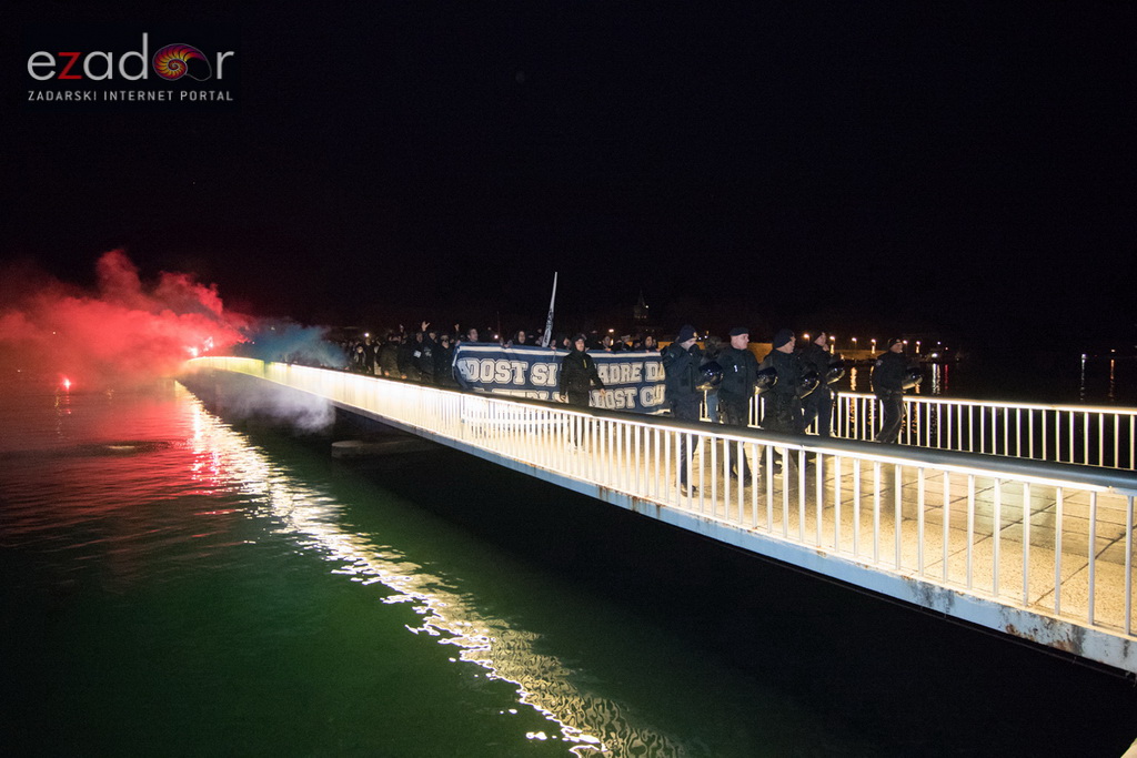 Okupljanje Tornada na Forumu i korteo do Krešinog doma Okupljanje Tornada na Forumu i korteo do Krešinog doma