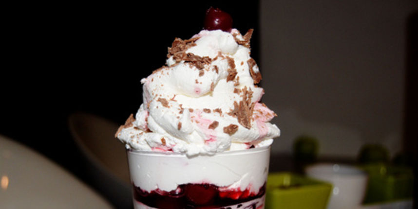 Schwarzwald torta u čaši, Foto: coolinarika.com