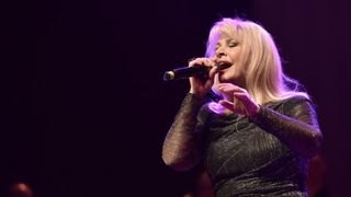 KD Lisinski: Prijatelji i Kemo – Hiljade pahulja bijelih KD Lisinski: Prijatelji i Kemo – Hiljade pahulja bijelih