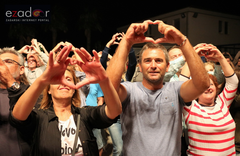 Parni valjak Viranima priredio vrhunsku dvosatnu glazbenu poslasticu Parni valjak Viranima priredio vrhunsku dvosatnu glazbenu poslasticu