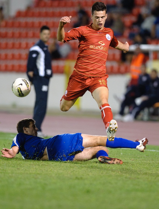 Split, 150912.
Stadion Park mladezi.
Nogometna utakmica 8. kola MAXtv 1. HNL Prve lige izmedju RNK Split i NK Zadar.
Na fotografij: Ante Erceg i Ante Saric
Foto:Tom Dubravec / CROPIX Split, 150912.
Stadion Park mladezi.
Nogometna utakmica 8. kola MAXtv 1. HNL Prve lige izmedju RNK Split i NK Zadar.
Na fotografij: Ante Erceg i Ante Saric
Foto:Tom Dubravec / CROPIX