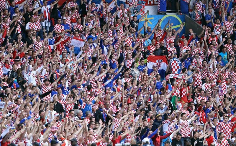 Slavlje igrača i navijača nakon pobjede nad Turskom. Photo: Sanjin Strukić/PIXSELL Slavlje igrača i navijača nakon pobjede nad Turskom. Photo: Sanjin Strukić/PIXSELL