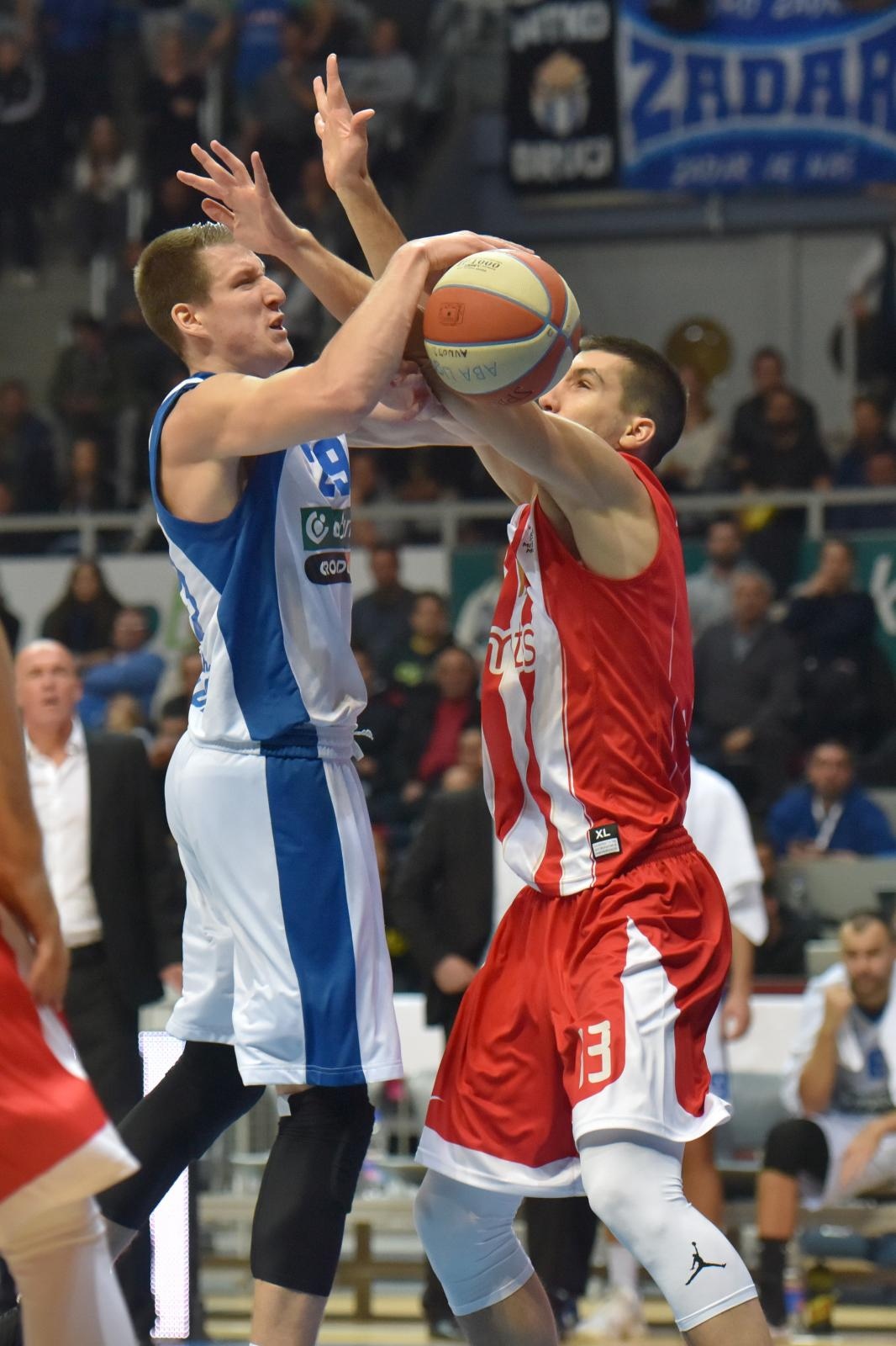 ABA liga, 9. kolo: KK Zadar – KK Crvena Zvezda 76-88 ABA liga, 9. kolo: KK Zadar – KK Crvena Zvezda 76-88