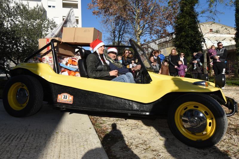 Bikeri moto kluba Bestije tradicionalno su posjetili i darivali djecu vrtica Latica