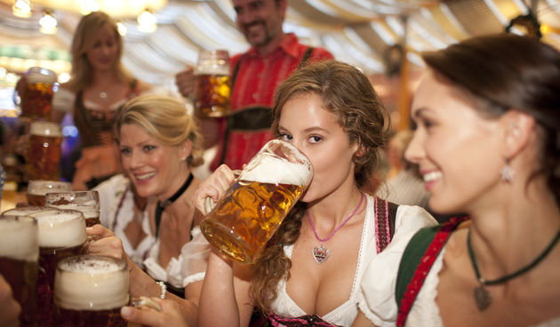 Oktoberfest Girls